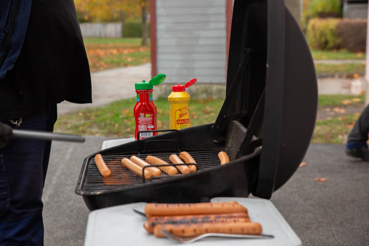 Välkommen till grillkvällar i augusti i Vitkålen